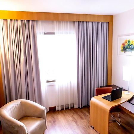 Novotel Porto Alegre Tres Figueiras Luaran gambar