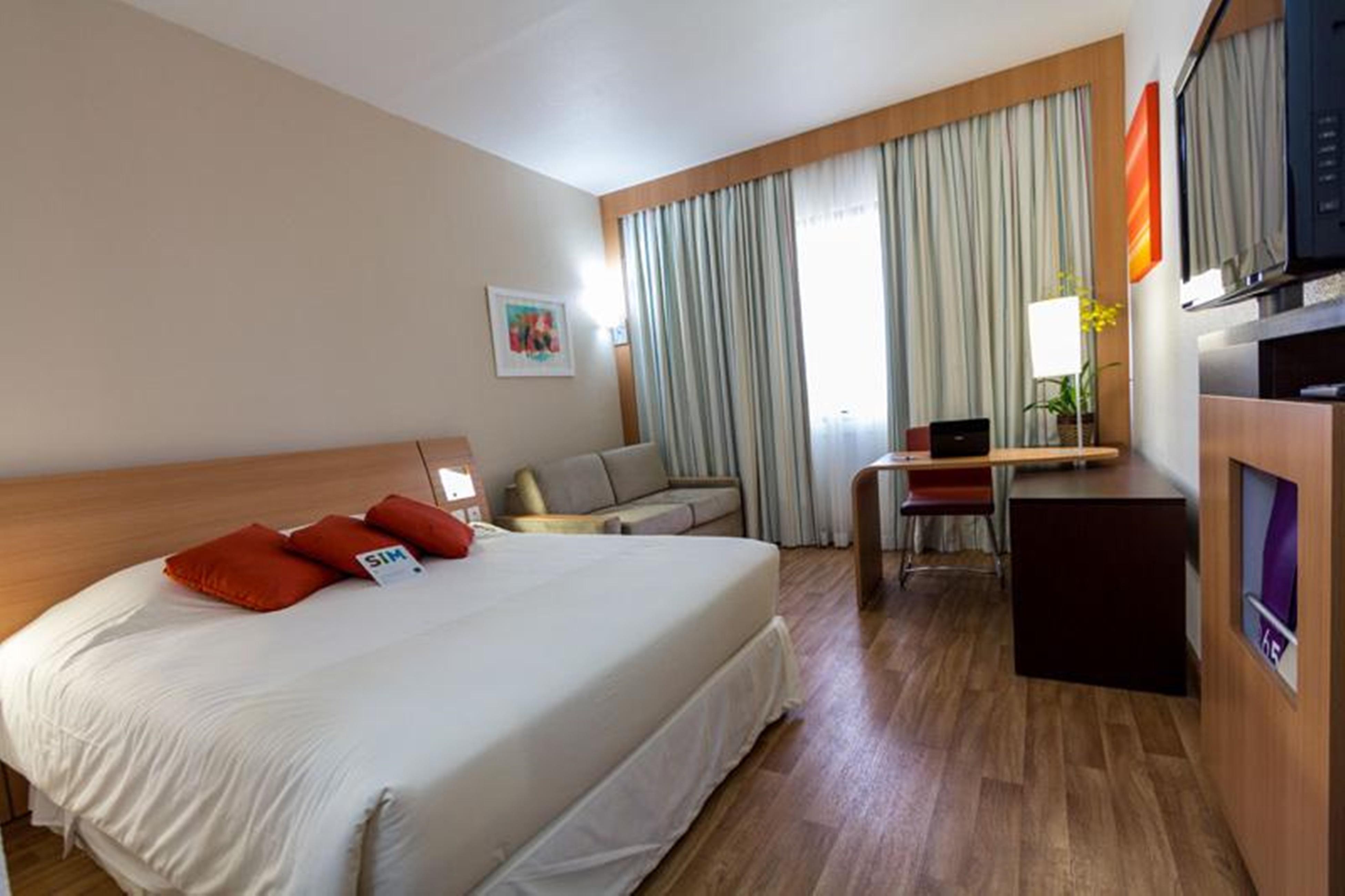 Novotel Porto Alegre Tres Figueiras Luaran gambar