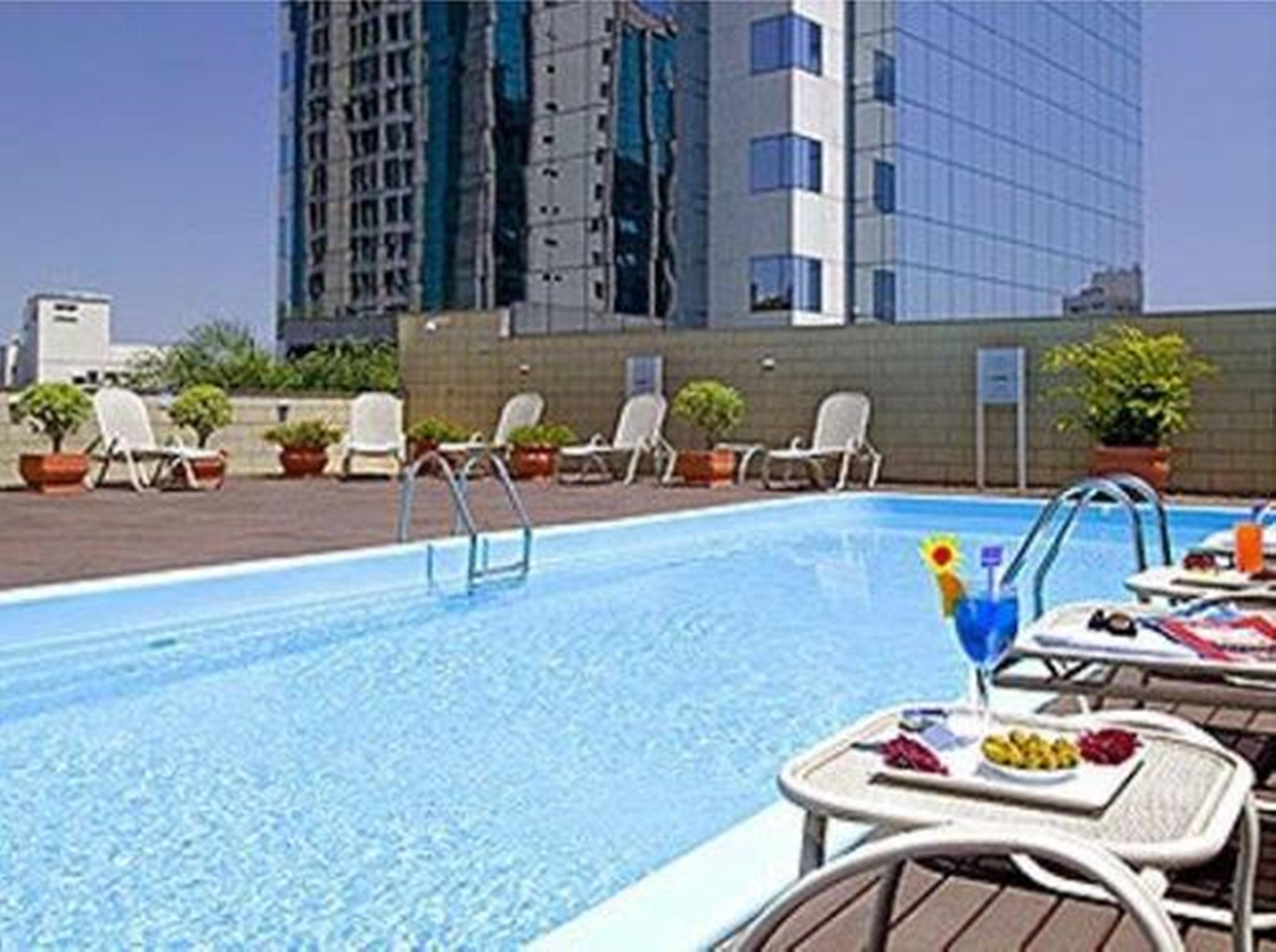 Novotel Porto Alegre Tres Figueiras Luaran gambar