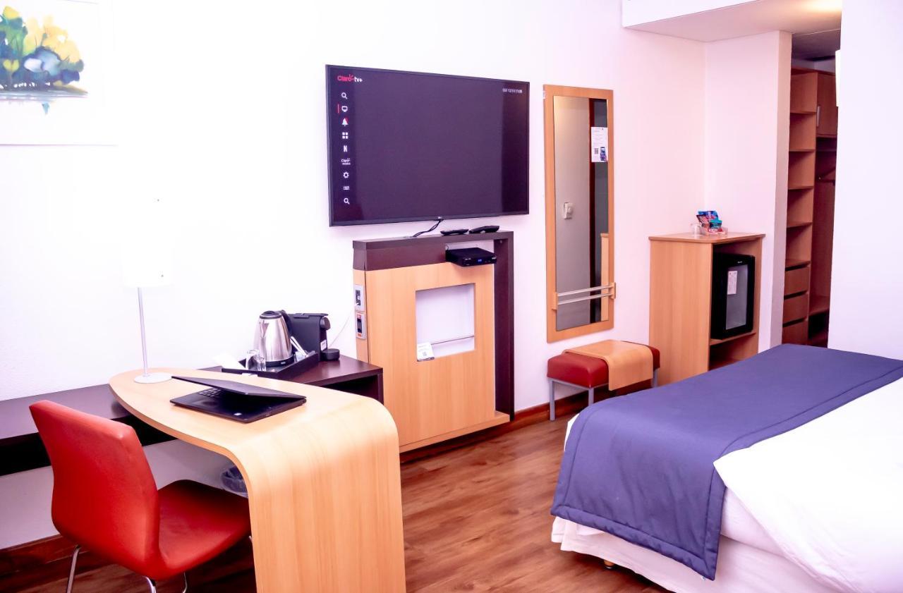 Novotel Porto Alegre Tres Figueiras Luaran gambar